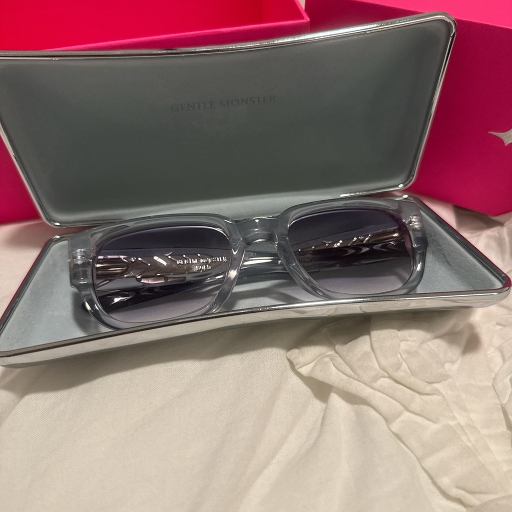 Gentle Monster Gray Sunglasses